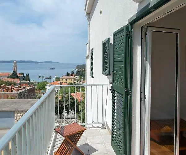 About The Sea - Riviera House Near The Center Of Hvar 4* 흐바르