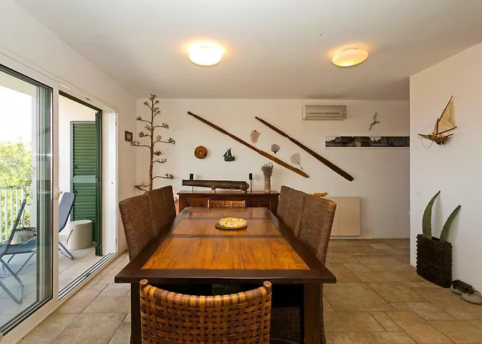 게스트하우스 About The Sea - Riviera House Near The Center Of Hvar 흐바르