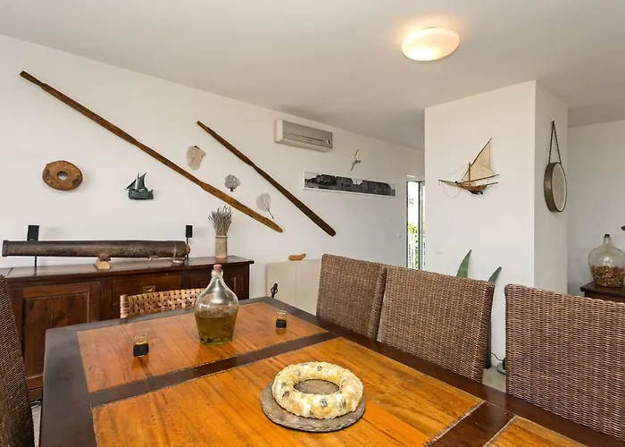 게스트하우스 About The Sea - Riviera House Near The Center Of Hvar 흐바르