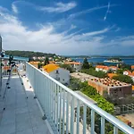 About The Sea - Riviera House Near The Center Of Hvar Gasthuis