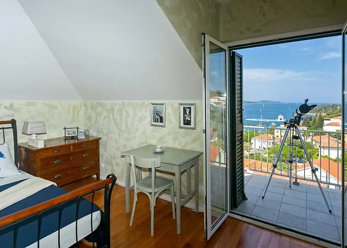 Gasthuis About The Sea - Riviera House Near The Center Of Hvar