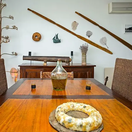 About The Sea - Riviera House Near The Center Of Hvar 4*