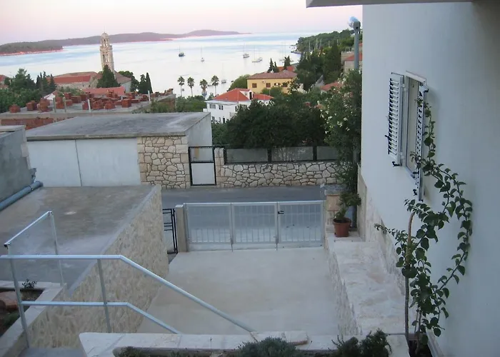 About The Sea - Riviera House Near The Center Of Hvar Pensjonat